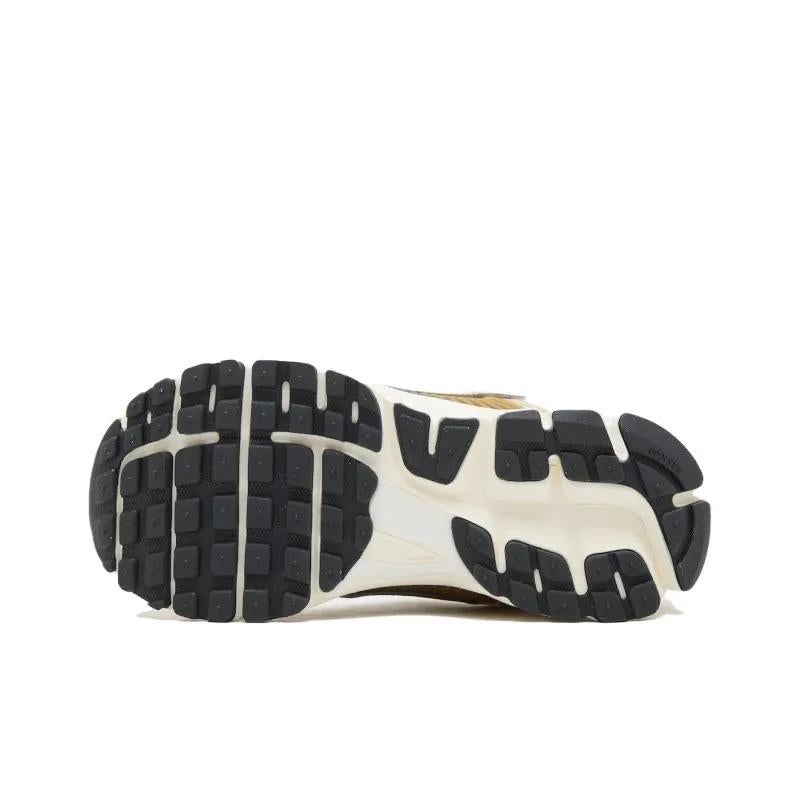 Nike Zoom Vomero 5 Metallic Gold Women’S Perfect Daily Casual Comfort Fashion Footwear Walking Running Sneakers Shoes